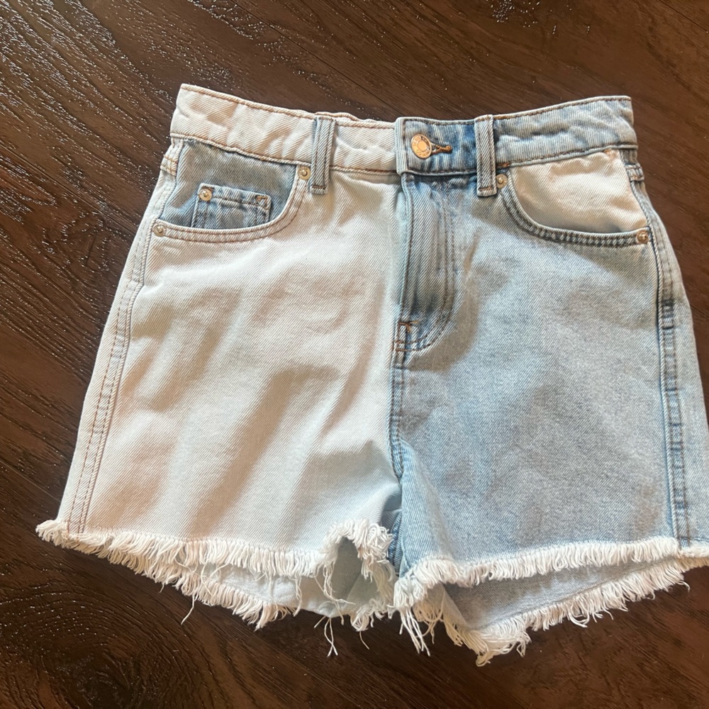 Two tone shorts from Primark